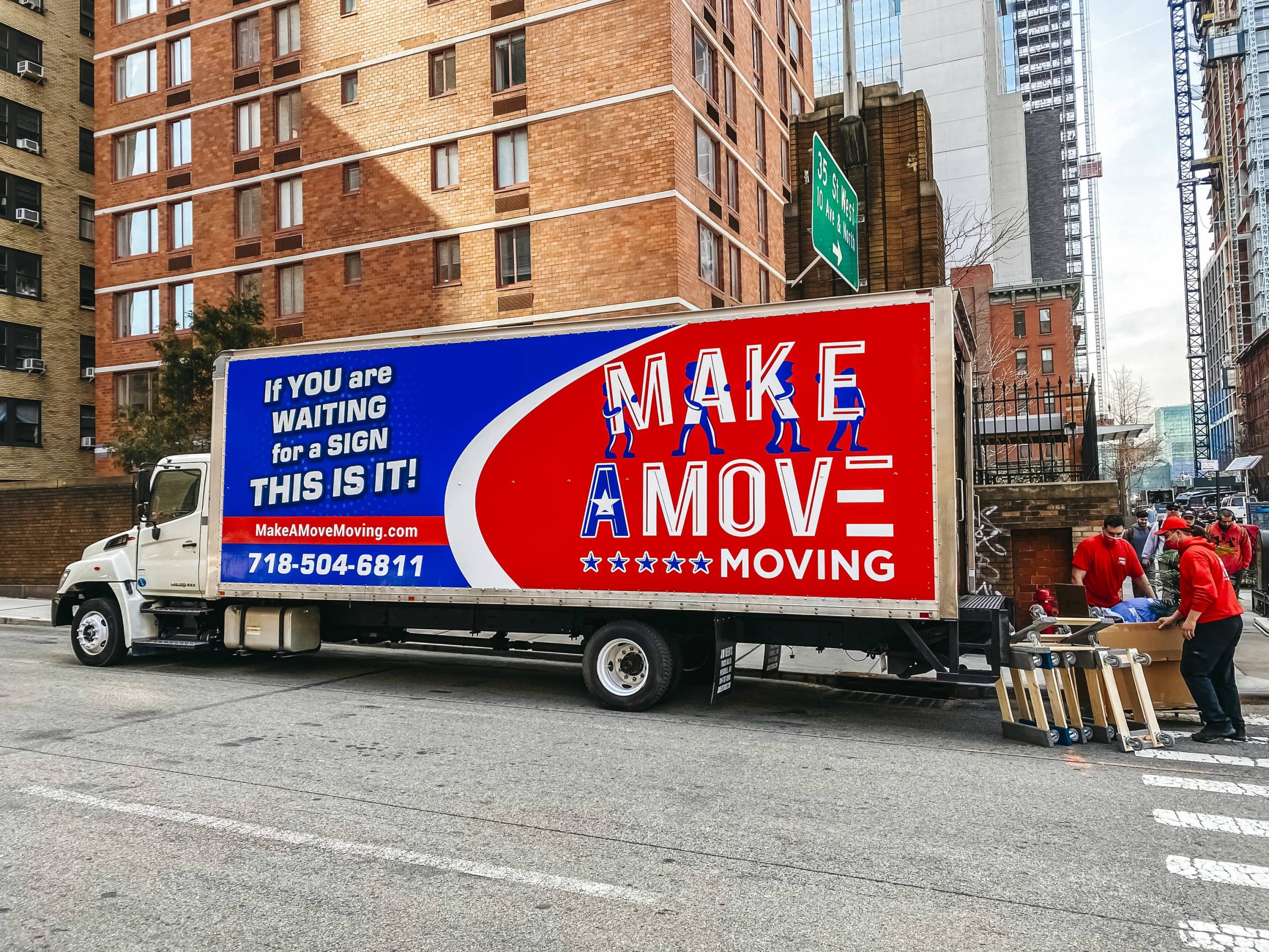 make a move - moving truck